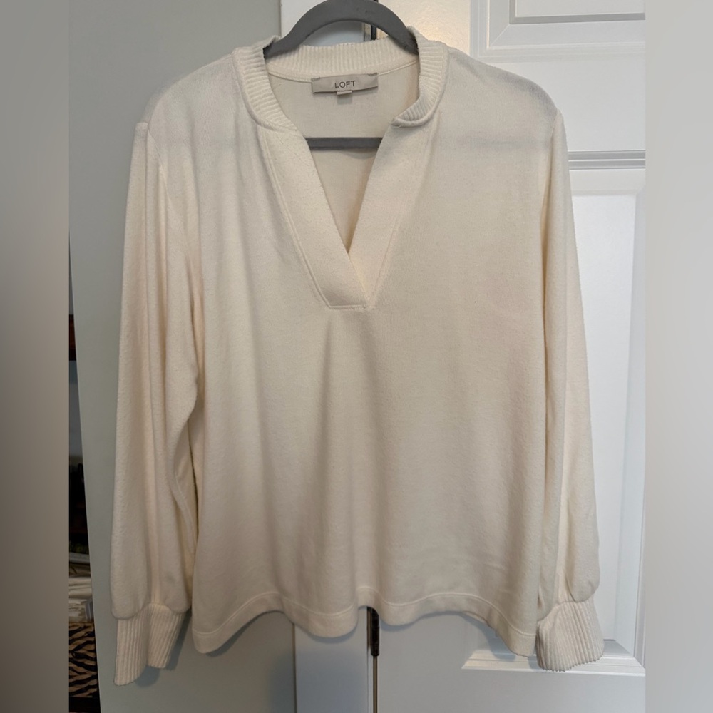 LOFT Ivory Ribbed Knit Top